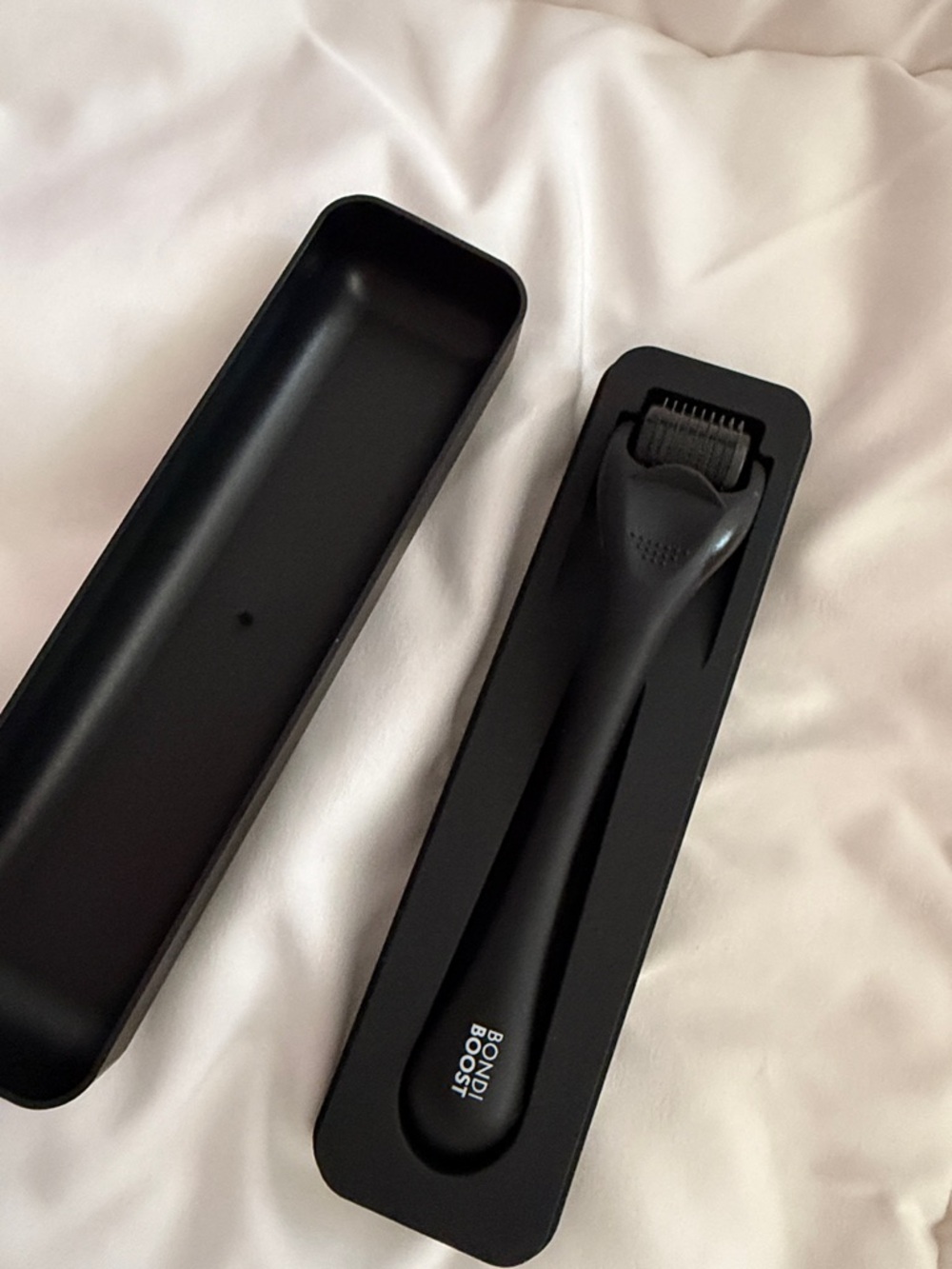 Bondi Boost Hair Growth Derma Roller for Hair Growth Therapy - Picture 3 of 3